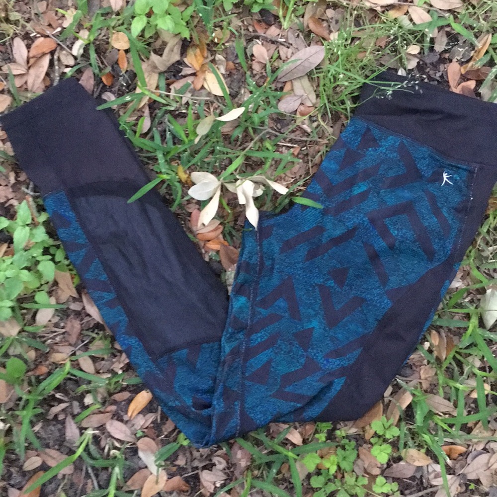 Danskin running leggings size small